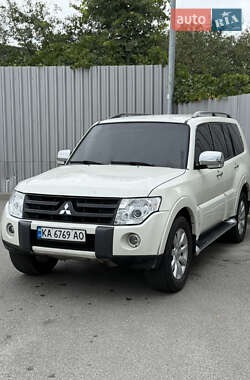 Mitsubishi Pajero 2007