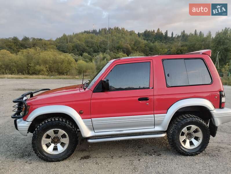 Позашляховик / Кросовер Mitsubishi Pajero 1994 в Турці