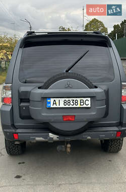 Внедорожник / Кроссовер Mitsubishi Pajero 2008 в 