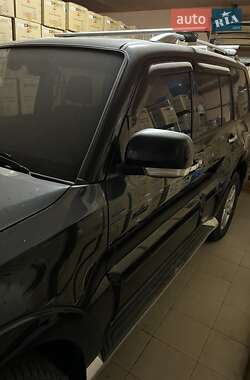 Mitsubishi Pajero 2008