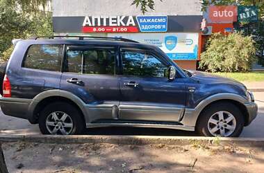 Внедорожник / Кроссовер Mitsubishi Pajero 2006 в 