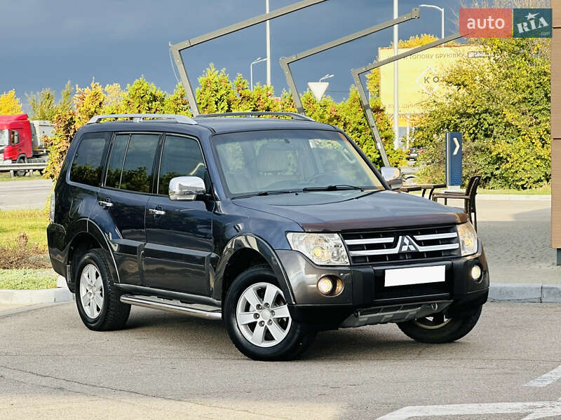 Позашляховик / Кросовер Mitsubishi Pajero 2008 в Дніпрі фото 14 Позашляховик / Кросовер Mitsubishi Pajero 2008 в Дніпрі