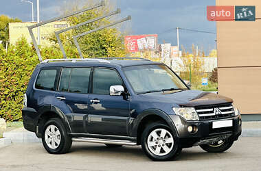 Внедорожник / Кроссовер Mitsubishi Pajero 2008 в 
