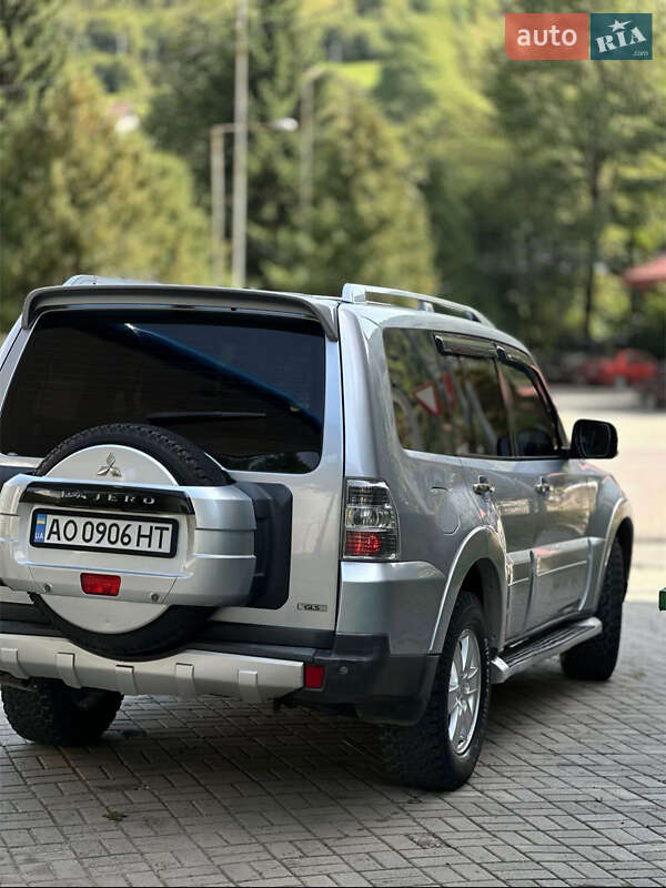 Позашляховик / Кросовер Mitsubishi Pajero 2008 в Рахові фото 7 Позашляховик / Кросовер Mitsubishi Pajero 2008 в Рахові