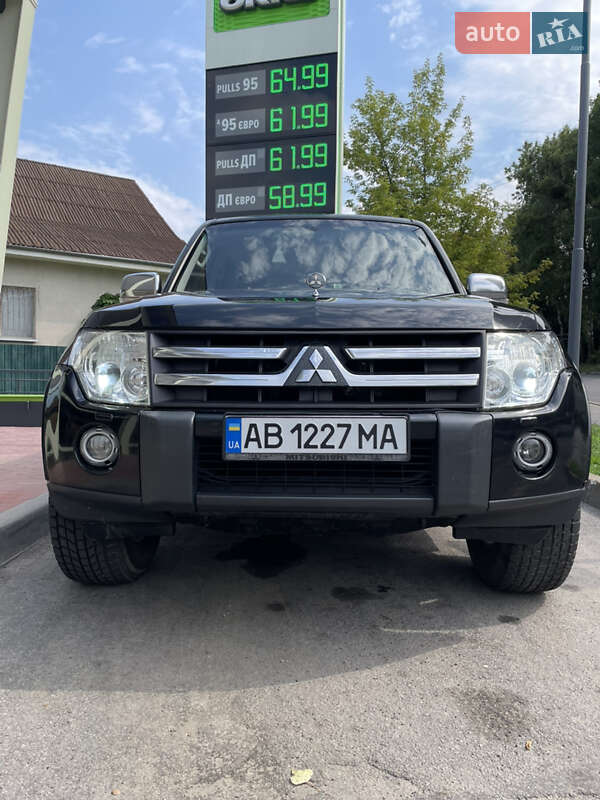 Внедорожник / Кроссовер Mitsubishi Pajero 2007 в Жмеринке фото 6 Внедорожник / Кроссовер Mitsubishi Pajero 2007 в Жмеринке
