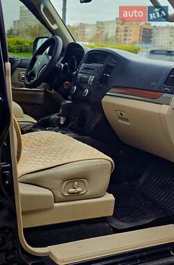 Внедорожник / Кроссовер Mitsubishi Pajero 2009 в 