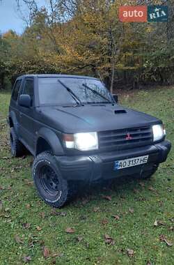 Внедорожник / Кроссовер Mitsubishi Pajero 1999 в  фото 6 Внедорожник / Кроссовер Mitsubishi Pajero 1999 в