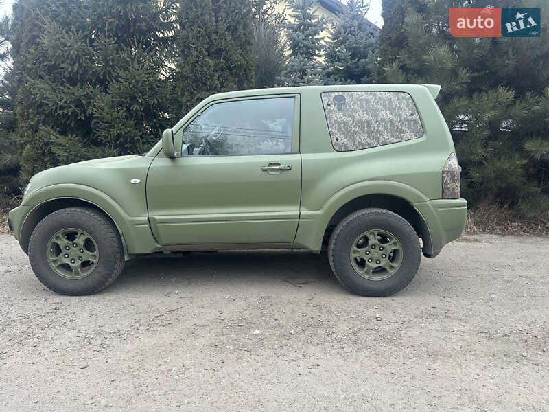 Позашляховик / Кросовер Mitsubishi Pajero 2005 в Києві фото 5 Позашляховик / Кросовер Mitsubishi Pajero 2005 в Києві