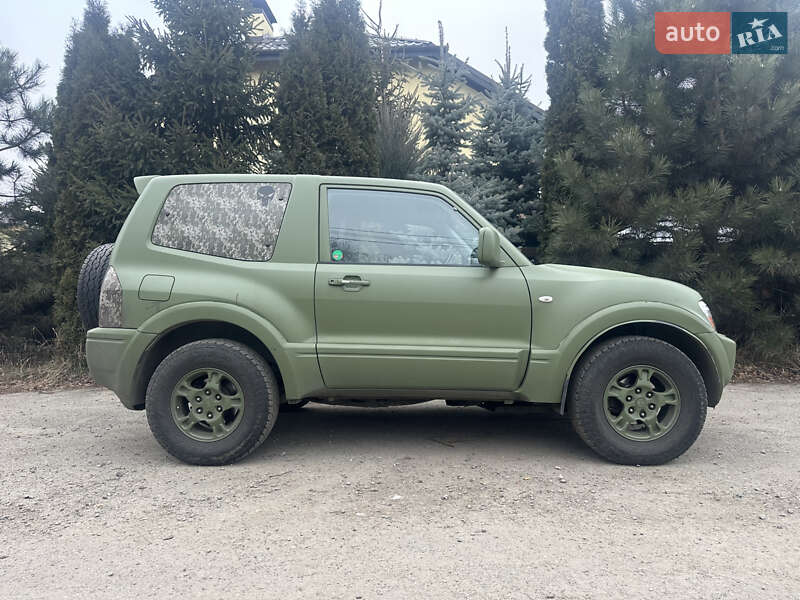 Позашляховик / Кросовер Mitsubishi Pajero 2005 в Києві фото 2 Позашляховик / Кросовер Mitsubishi Pajero 2005 в Києві
