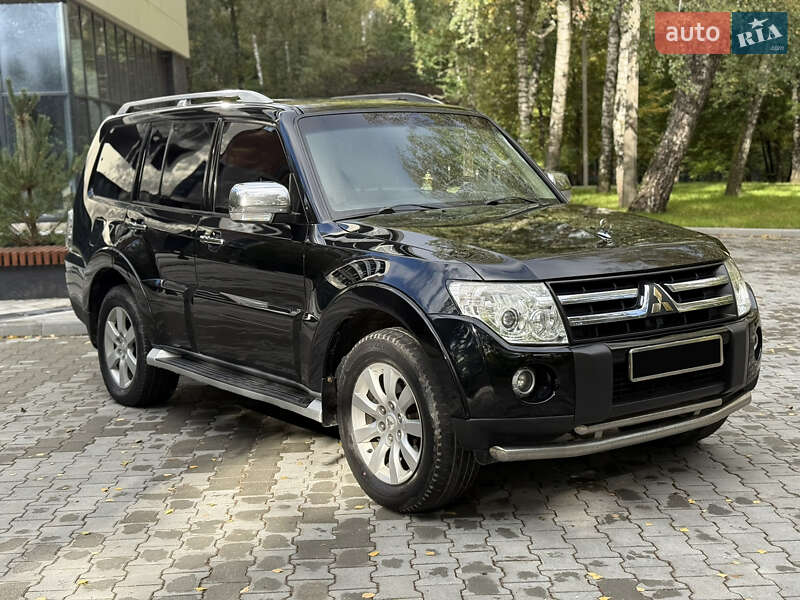 Внедорожник / Кроссовер Mitsubishi Pajero 2008 в Тернополе фото 4 Внедорожник / Кроссовер Mitsubishi Pajero 2008 в Тернополе