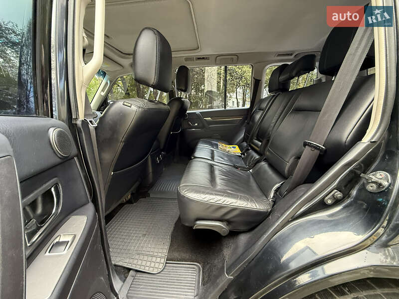 Внедорожник / Кроссовер Mitsubishi Pajero 2008 в Тернополе фото 22 Внедорожник / Кроссовер Mitsubishi Pajero 2008 в Тернополе