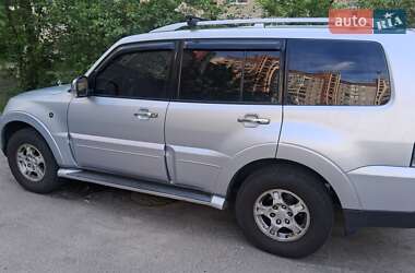 Позашляховик / Кросовер Mitsubishi Pajero 2008 в Києві