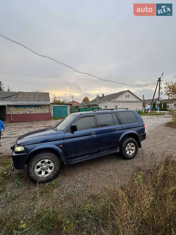 Внедорожник / Кроссовер Mitsubishi Pajero 1999 в Шостке
