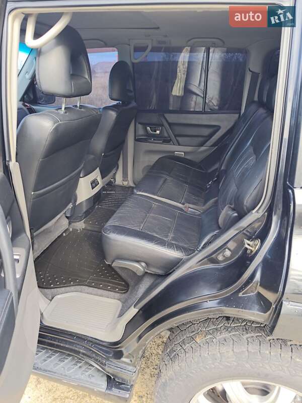 Позашляховик / Кросовер Mitsubishi Pajero 2005 в Южноукраїнську фото 4 Позашляховик / Кросовер Mitsubishi Pajero 2005 в Южноукраїнську