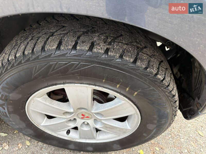 Внедорожник / Кроссовер Mitsubishi Pajero 2008 в Чугуеве фото 18 Внедорожник / Кроссовер Mitsubishi Pajero 2008 в Чугуеве