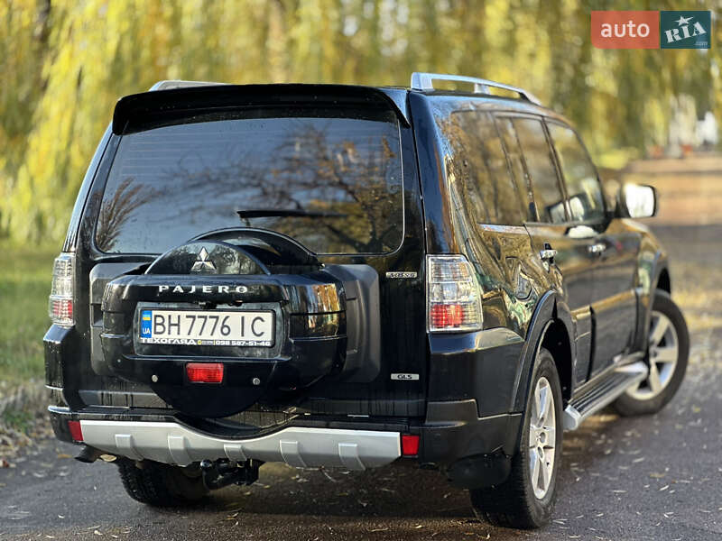 Внедорожник / Кроссовер Mitsubishi Pajero 2007 в Киеве
