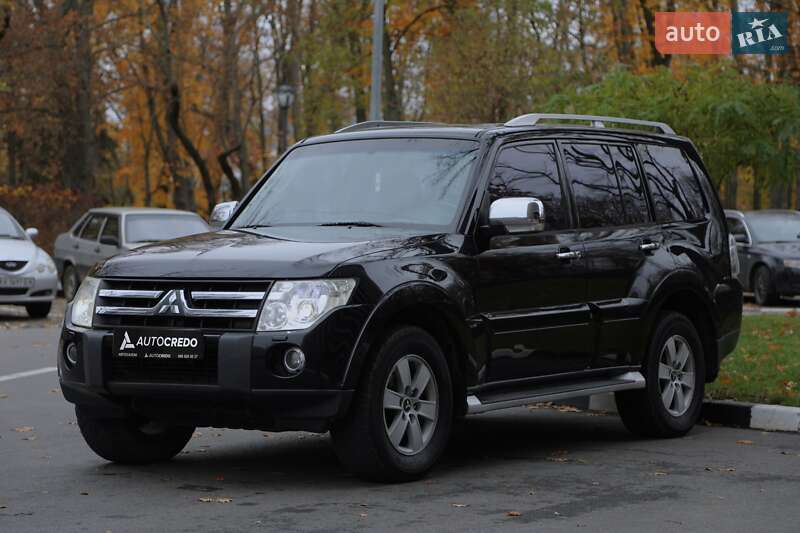 Mitsubishi Pajero 2008