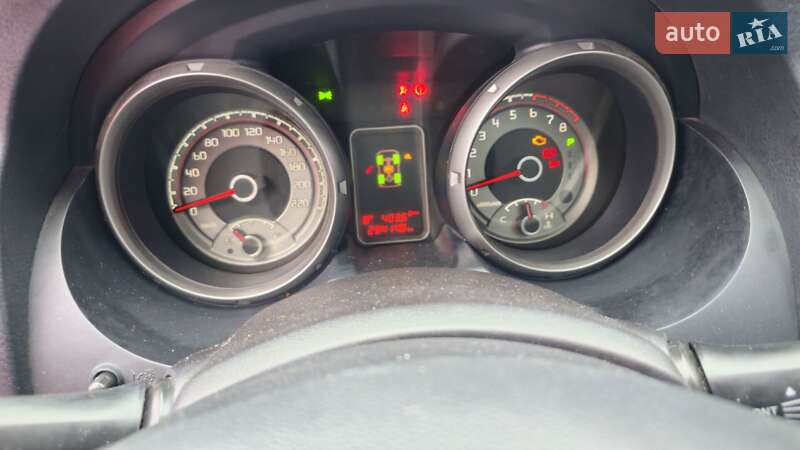 Внедорожник / Кроссовер Mitsubishi Pajero 2013 в Львове фото 13 Внедорожник / Кроссовер Mitsubishi Pajero 2013 в Львове