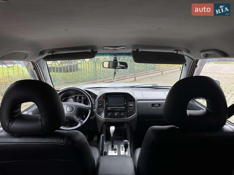 Позашляховик / Кросовер Mitsubishi Pajero 2003 в Чорткові