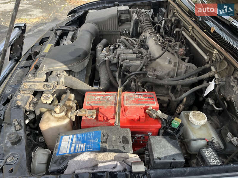 Позашляховик / Кросовер Mitsubishi Pajero 2006 в Рівному