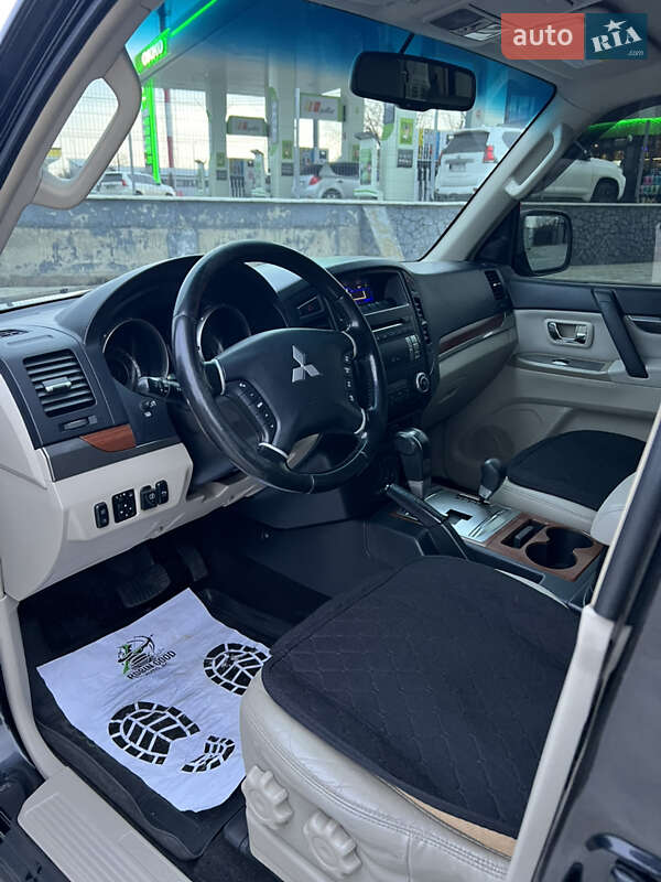 Позашляховик / Кросовер Mitsubishi Pajero 2007 в Білій Церкві