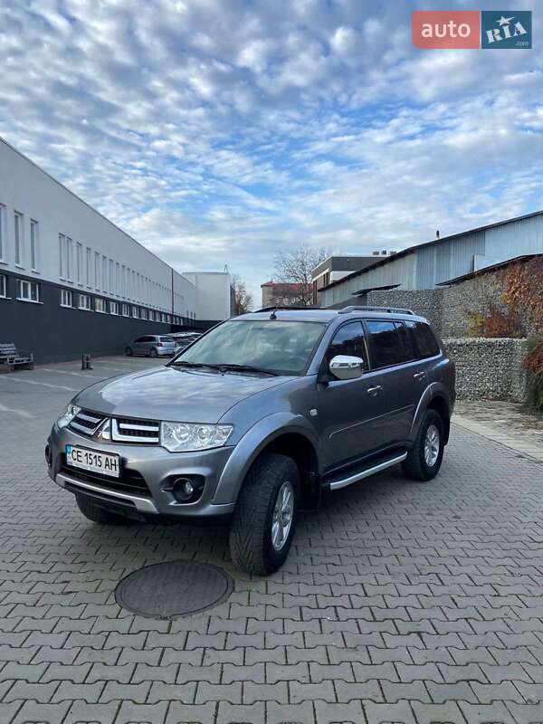 Позашляховик / Кросовер Mitsubishi Pajero 2013 в Чернівцях фото 6 Позашляховик / Кросовер Mitsubishi Pajero 2013 в Чернівцях