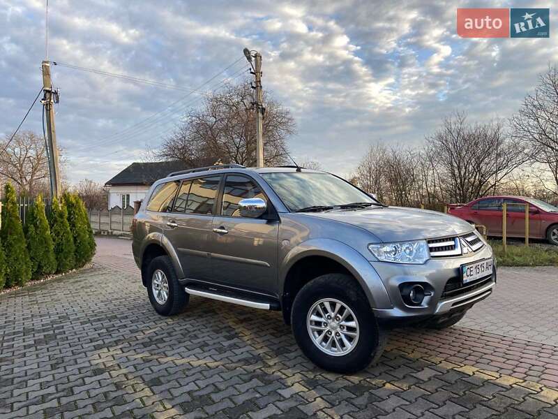 Позашляховик / Кросовер Mitsubishi Pajero 2013 в Чернівцях фото 13 Позашляховик / Кросовер Mitsubishi Pajero 2013 в Чернівцях