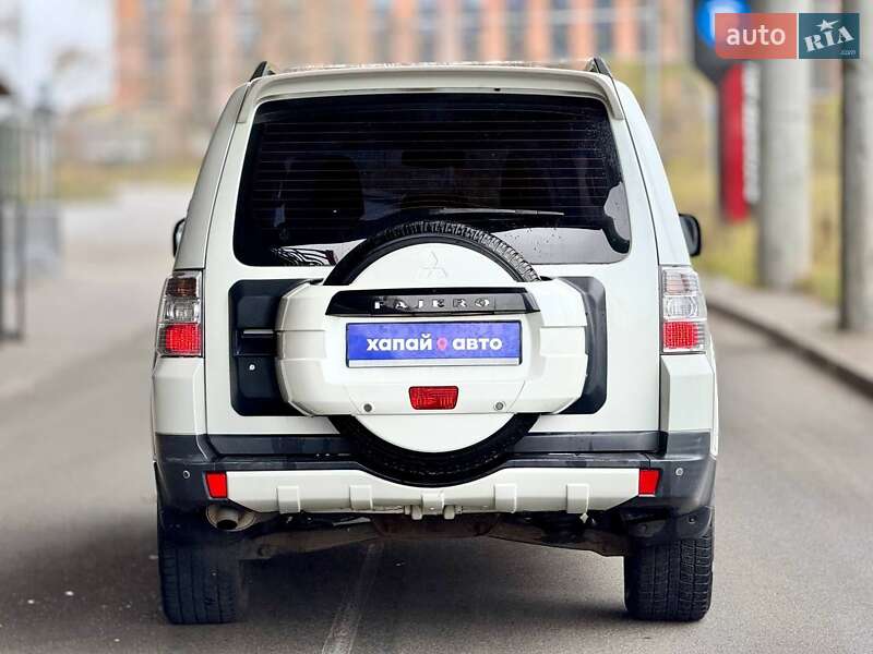 Внедорожник / Кроссовер Mitsubishi Pajero 2008 в Киеве фото 4 Внедорожник / Кроссовер Mitsubishi Pajero 2008 в Киеве