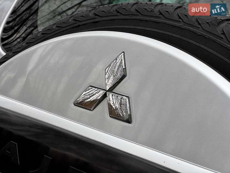 Внедорожник / Кроссовер Mitsubishi Pajero 2008 в Ахтырке