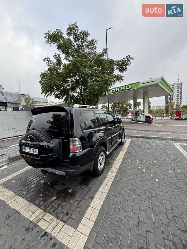 Позашляховик / Кросовер Mitsubishi Pajero 2007 в Кропивницькому