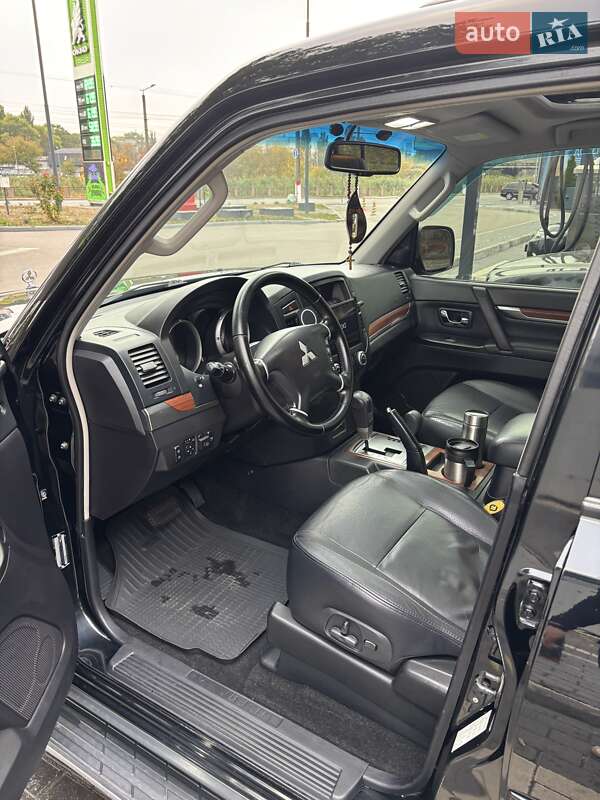 Позашляховик / Кросовер Mitsubishi Pajero 2007 в Кропивницькому