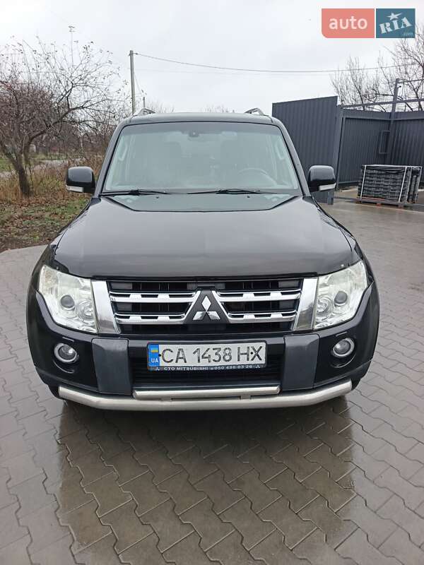Mitsubishi Pajero 2008