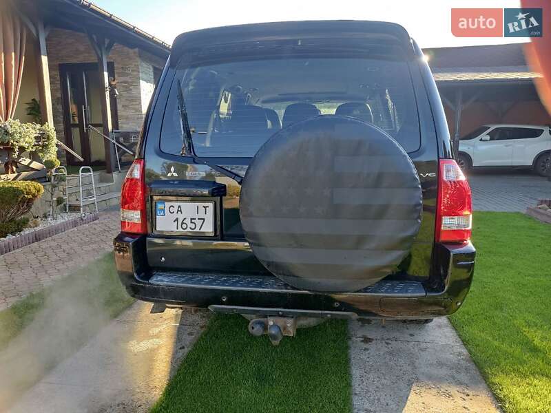 Внедорожник / Кроссовер Mitsubishi Pajero 2006 в Смеле