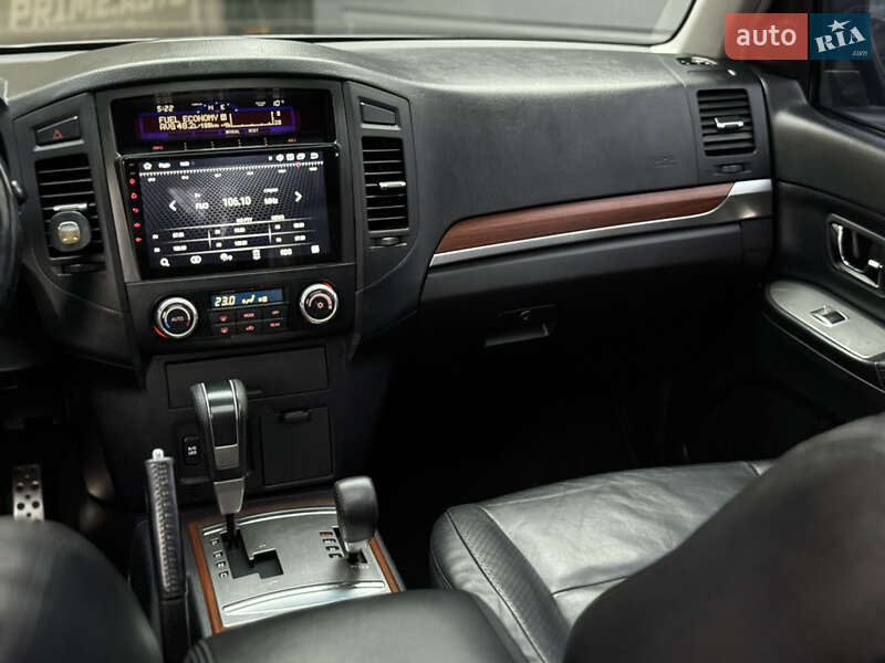 Внедорожник / Кроссовер Mitsubishi Pajero 2007 в Виннице