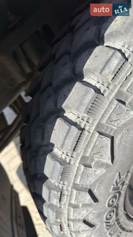 Позашляховик / Кросовер Mitsubishi Pajero 2001 в Львові фото 11 Позашляховик / Кросовер Mitsubishi Pajero 2001 в Львові