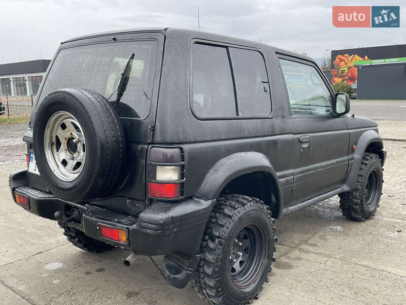 Внедорожник / Кроссовер Mitsubishi Pajero 1999 в Солотвине