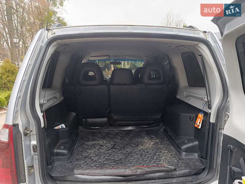 Позашляховик / Кросовер Mitsubishi Pajero 2004 в Львові фото 16 Позашляховик / Кросовер Mitsubishi Pajero 2004 в Львові