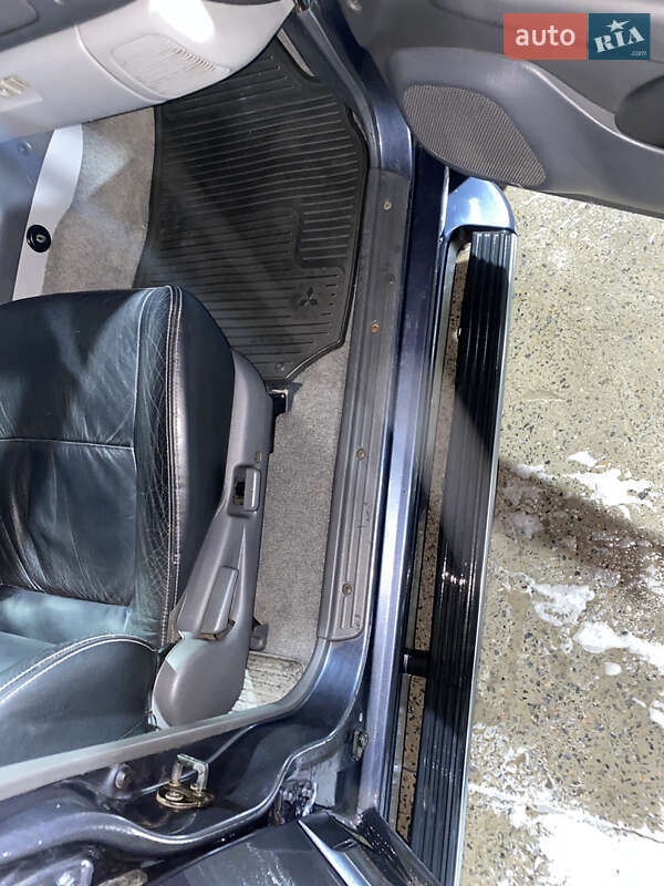 Позашляховик / Кросовер Mitsubishi Pajero 2006 в Сокирянах