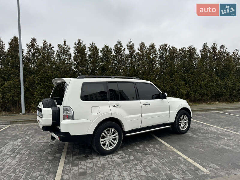 Внедорожник / Кроссовер Mitsubishi Pajero 2007 в Львове