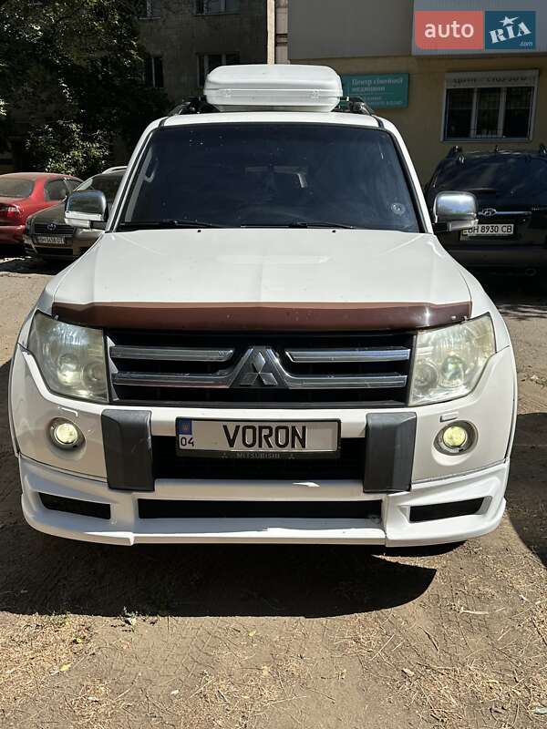Mitsubishi Pajero 2007