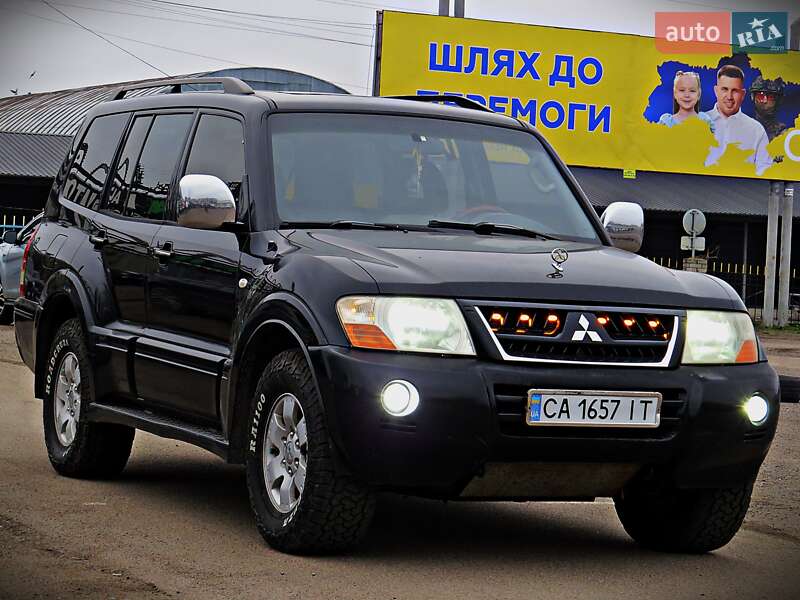Внедорожник / Кроссовер Mitsubishi Pajero 2006 в Черкассах фото 2 Внедорожник / Кроссовер Mitsubishi Pajero 2006 в Черкассах