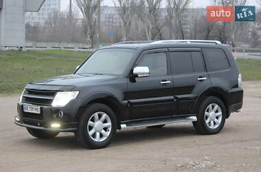 Внедорожник / Кроссовер Mitsubishi Pajero 2007 в Днепре