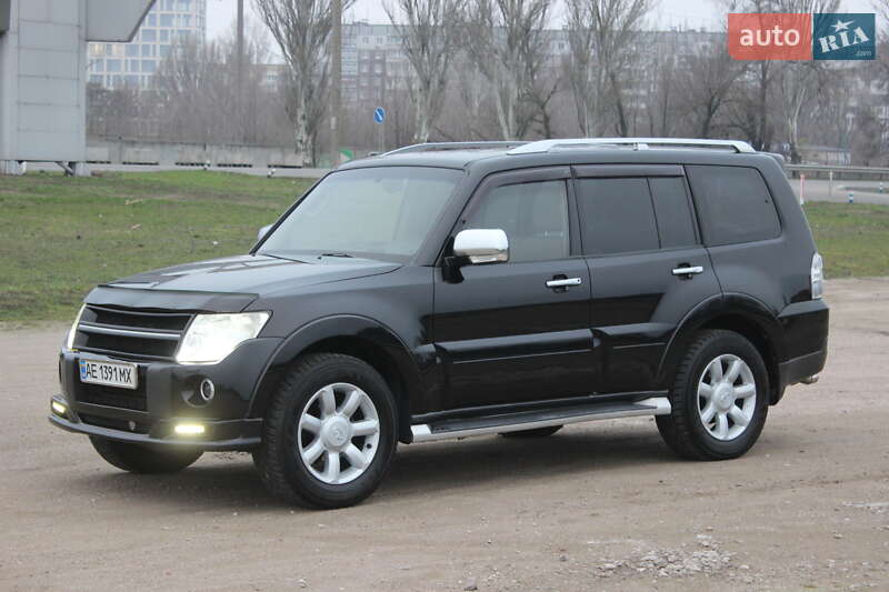 Mitsubishi Pajero 2007