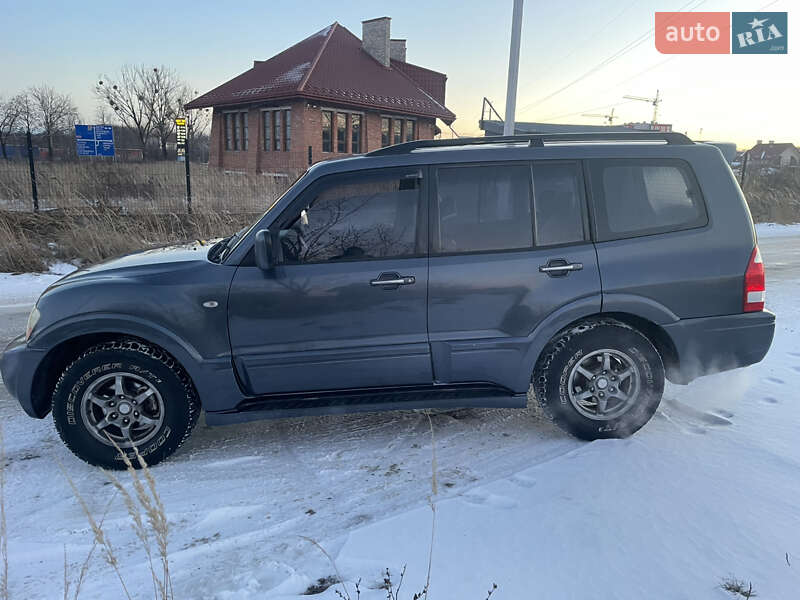 Внедорожник / Кроссовер Mitsubishi Pajero 2006 в Львове