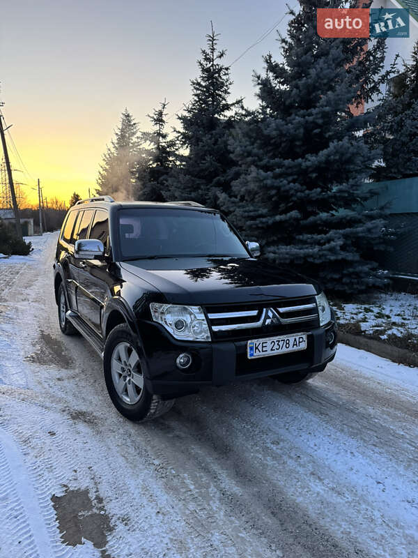 Mitsubishi Pajero 2008