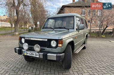 Позашляховик / Кросовер Mitsubishi Pajero 1985 в Миколаєві