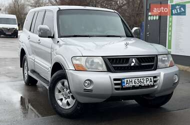 Внедорожник / Кроссовер Mitsubishi Pajero 2003 в Киеве