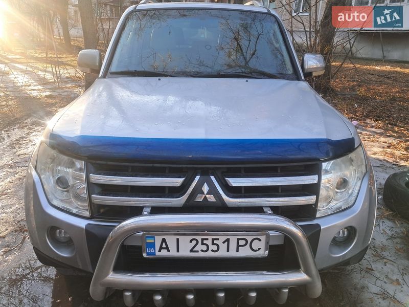 Mitsubishi Pajero 2008