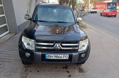 Внедорожник / Кроссовер Mitsubishi Pajero 2008 в Одессе