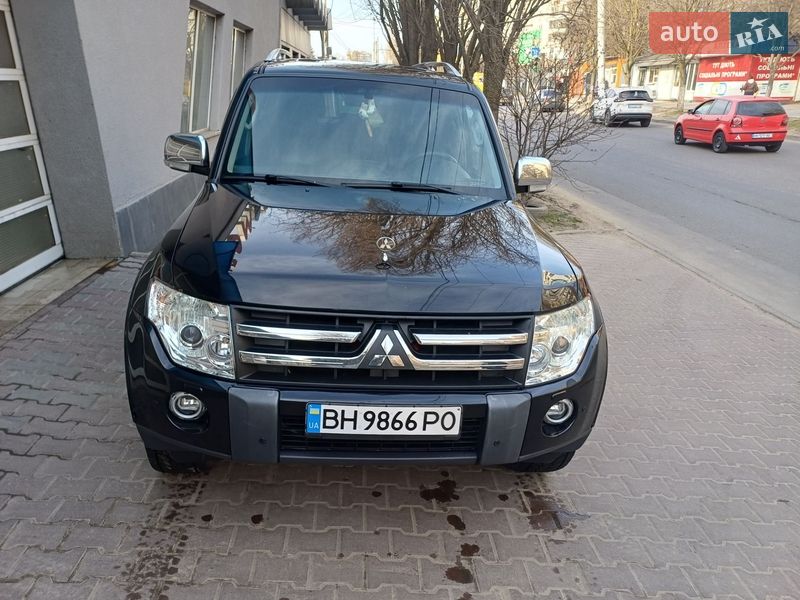 Mitsubishi Pajero 2008